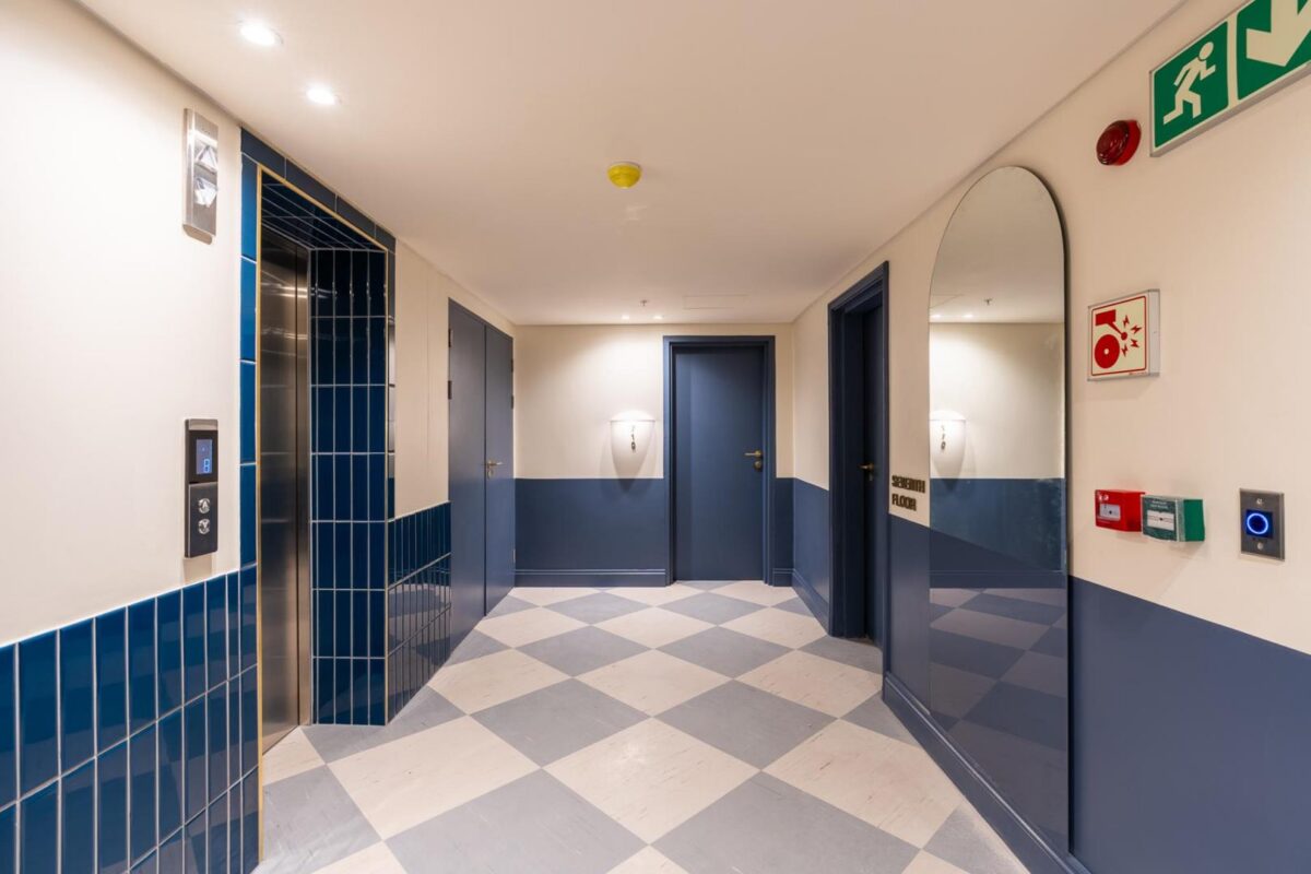 Lift lobby with tiled flooring at Maritime Place